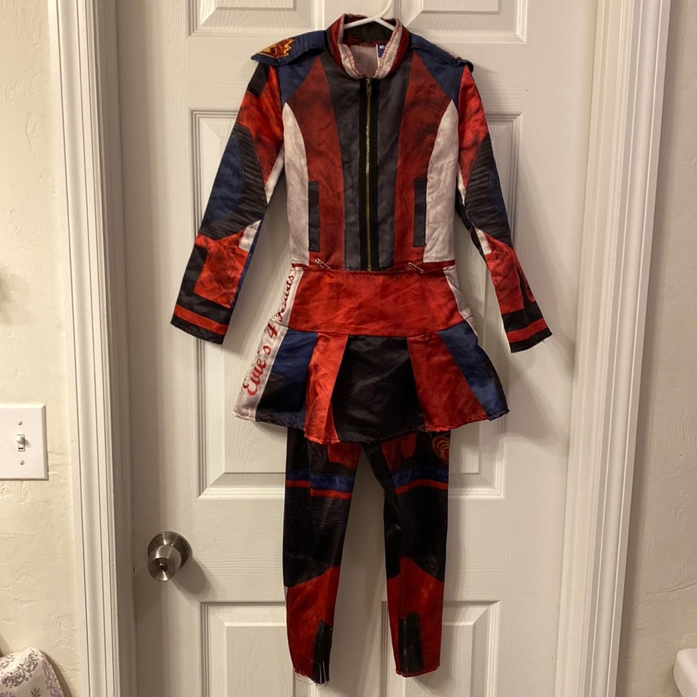 Disney Descendants 3 Evie Halloween Costume size 4-6
